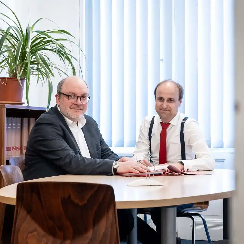 anwalt-jugendstrafrecht-dresden-matthias-ketzer-und-christian-p-hermann Ihr Anwalt für Jugendstrafrecht in Dresden: Matthias Ketzer und Christian P. Hermann beraten Sie auf Augenhöhe.
